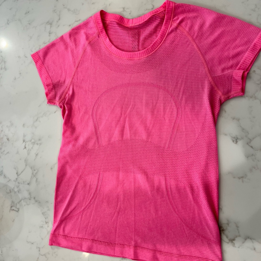 Pink swiftly tech short sleeve